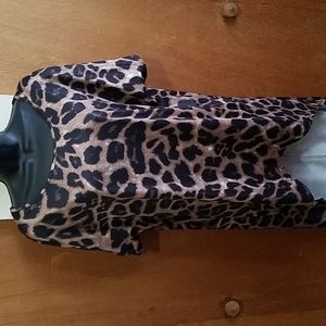 💥3 for $15💥 Leopard top
